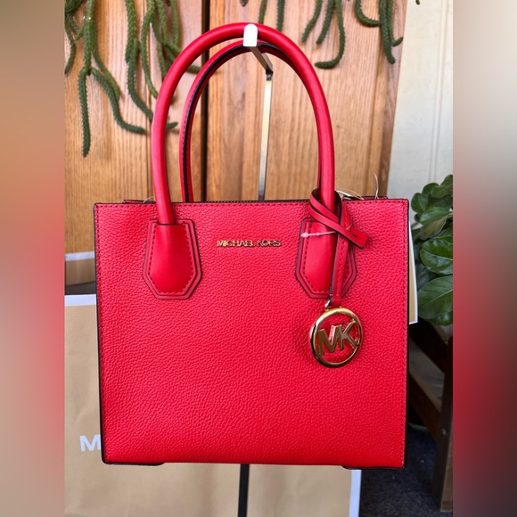 Michael Kors Handbags - NWT MK 2 Way Bag